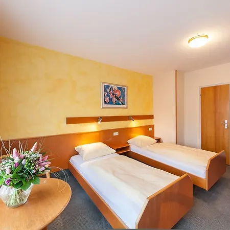 Hotell Scope Greif 2*