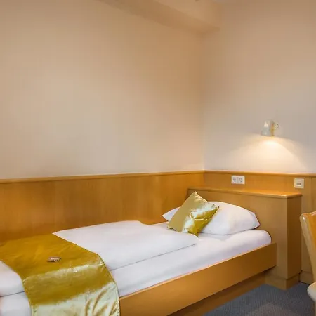 Hotel Scope Greif